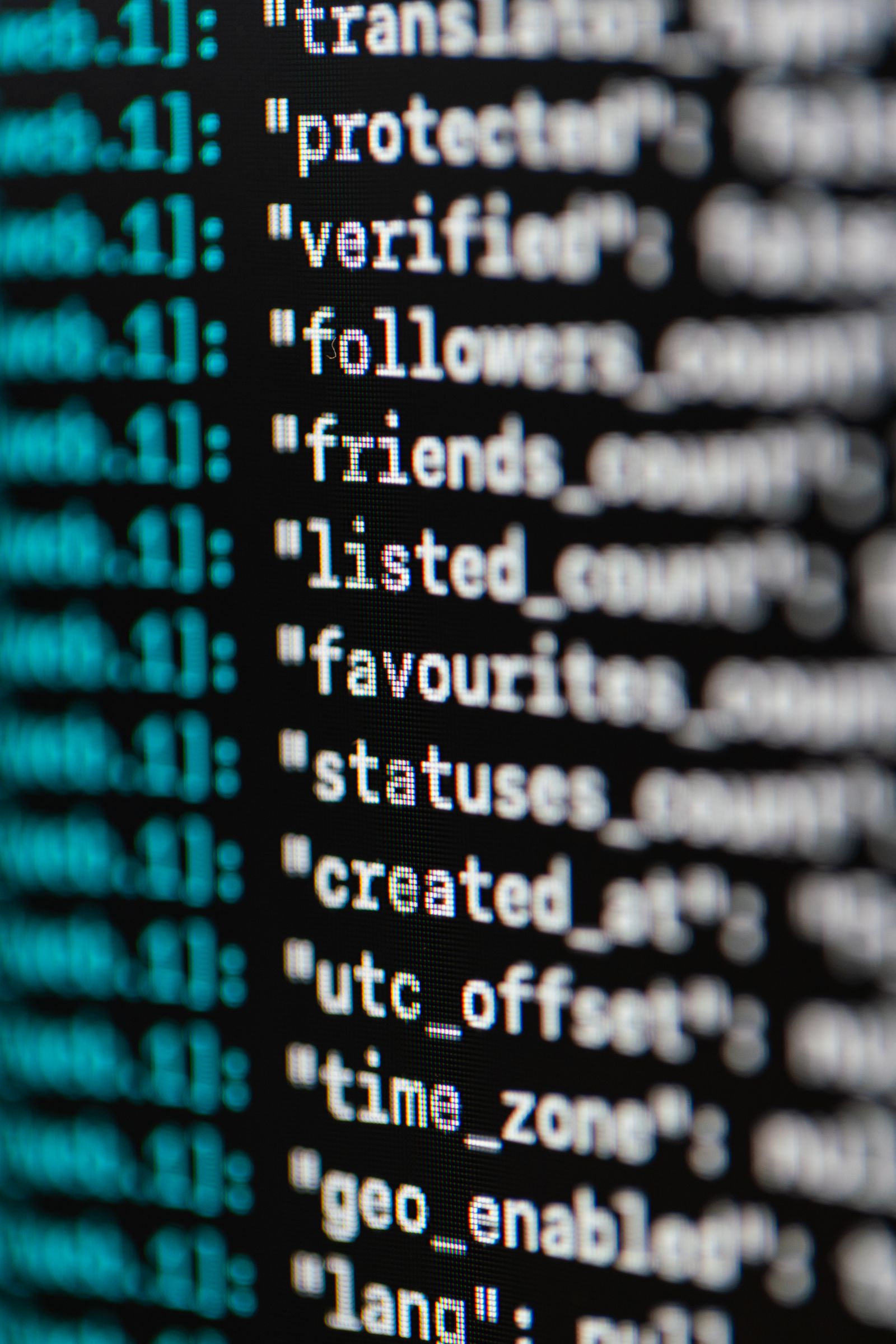 Synthetic Data Assurance: Provenance, Privacy and Evaluation